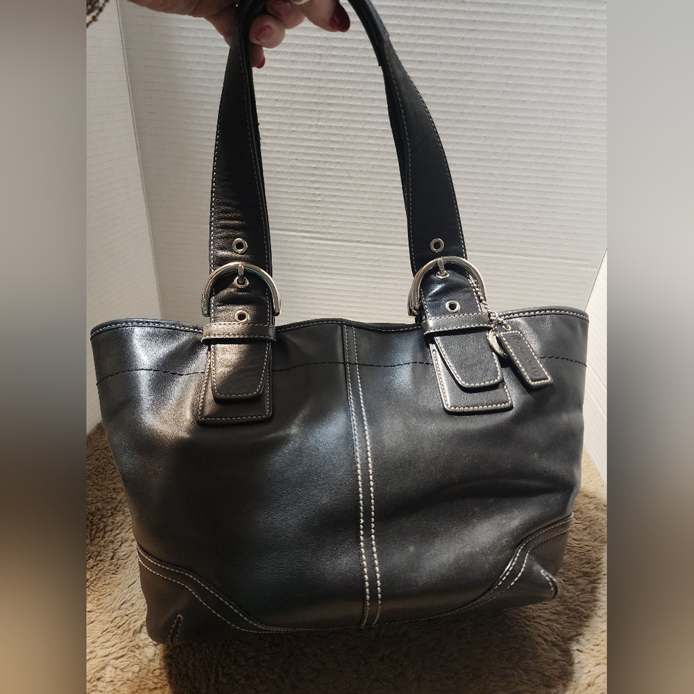 Vintage Coach Soho black leather